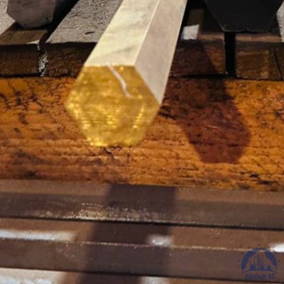 Шестигранник латунный 5,5 мм ЛС59-1 ГОСТ 2060-2006 купить в Шымкенте