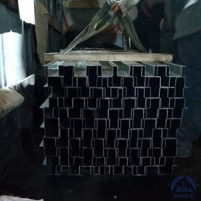 Шляпный профиль ПШ-40 40х40х20х1,2 мм купить в Шымкенте