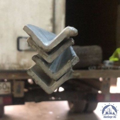 Уголок оцинкованный 20х20х2 мм ГОСТ 9.307-89 купить в Шымкенте